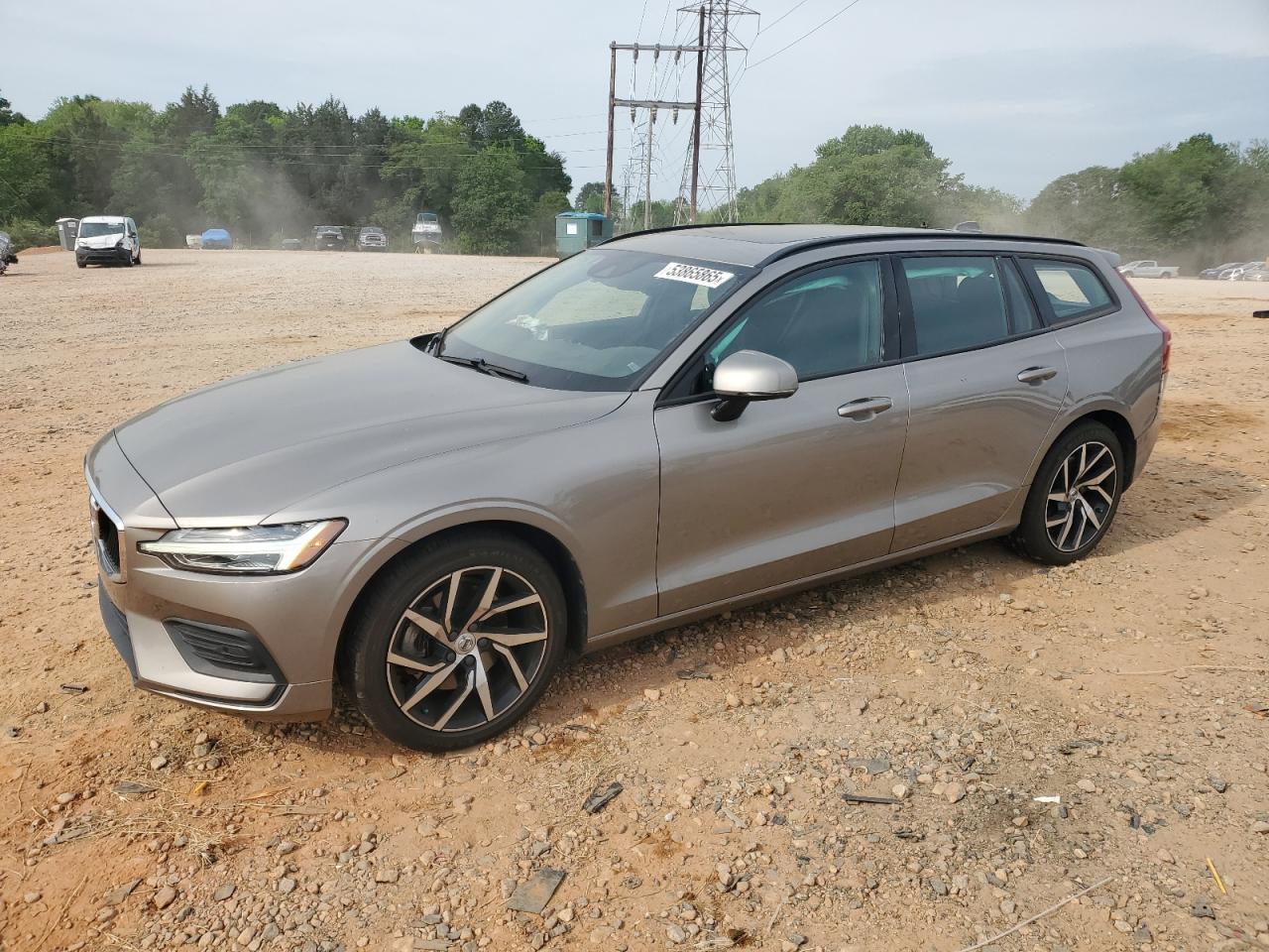 VOLVO V60 T5 MOMENTUM