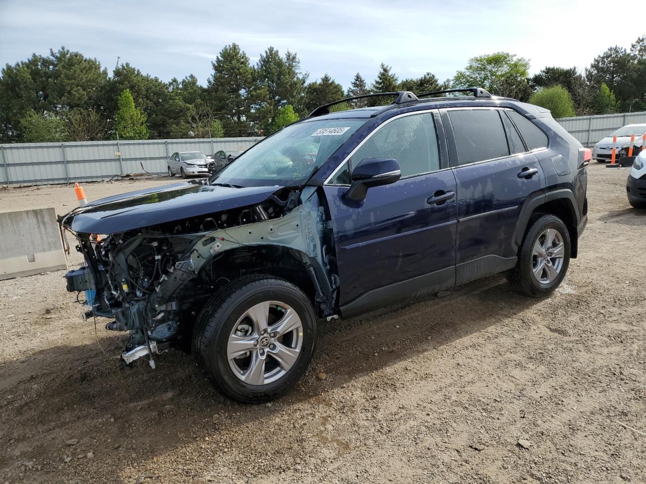 TOYOTA RAV4 XLE