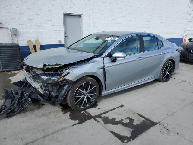 TOYOTA CAMRY SE N