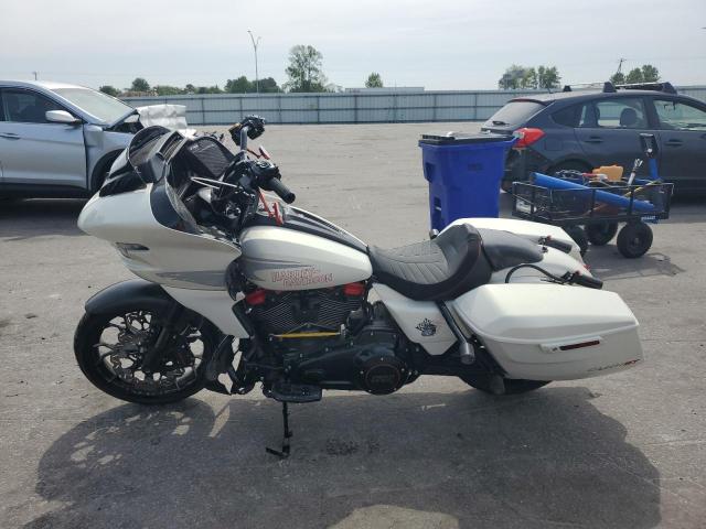 HARLEY-DAVIDSON FLTRXSTSE 2024 white  gas 1HD1TL816RB950695 photo #4
