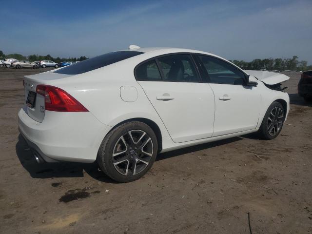 Vin: yv140mtl6h2420113, lot: 54386545, volvo s60 dynamic 20173