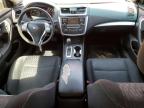 car-image