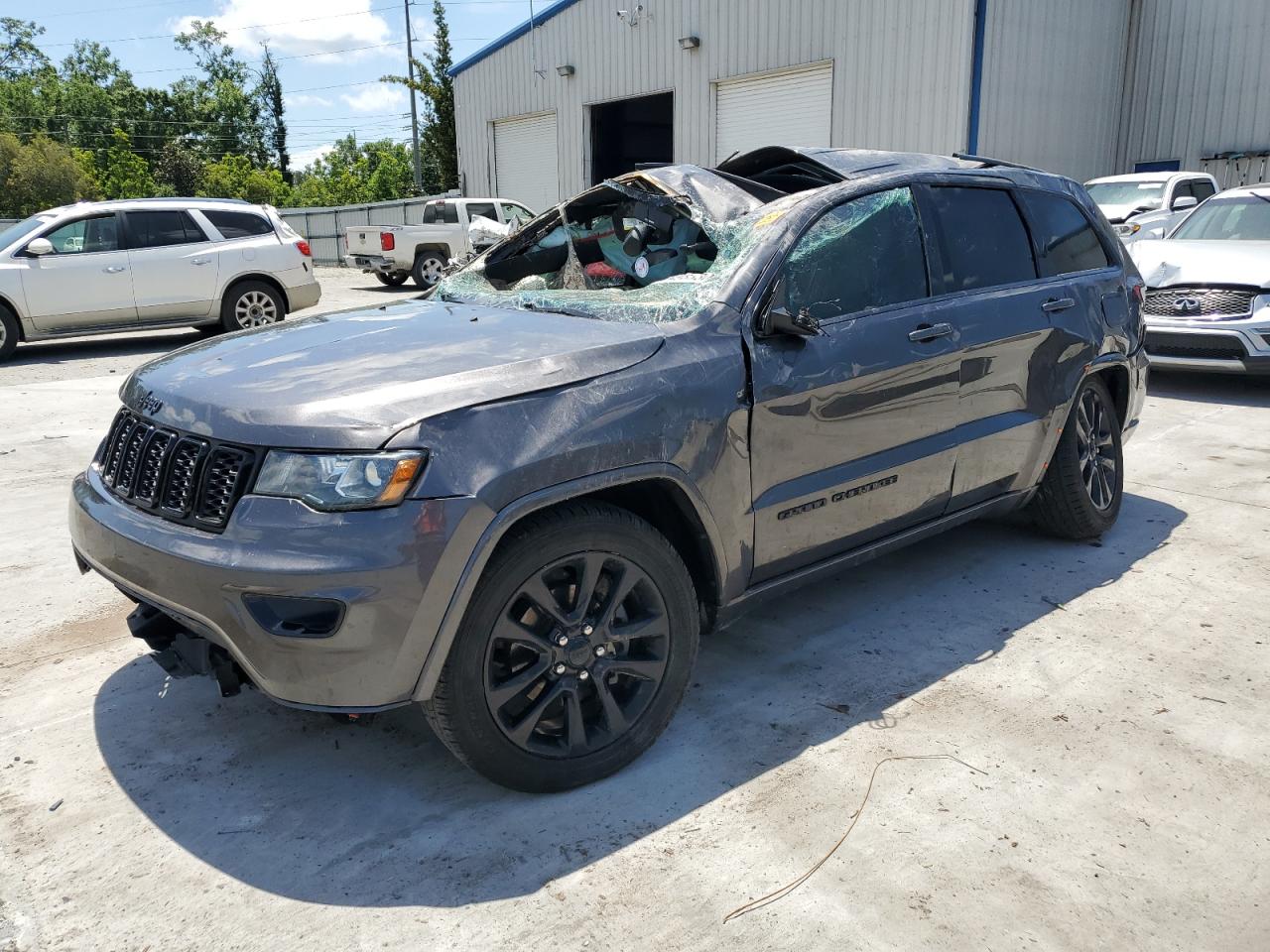 JEEP GRAND CHEROKEE LAREDO