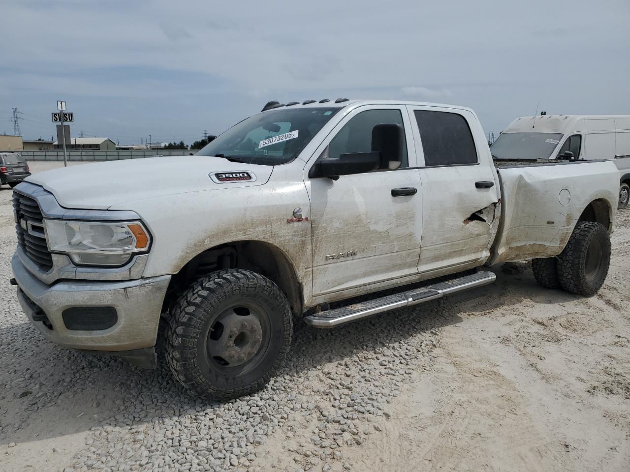 RAM 3500 TRADESMAN