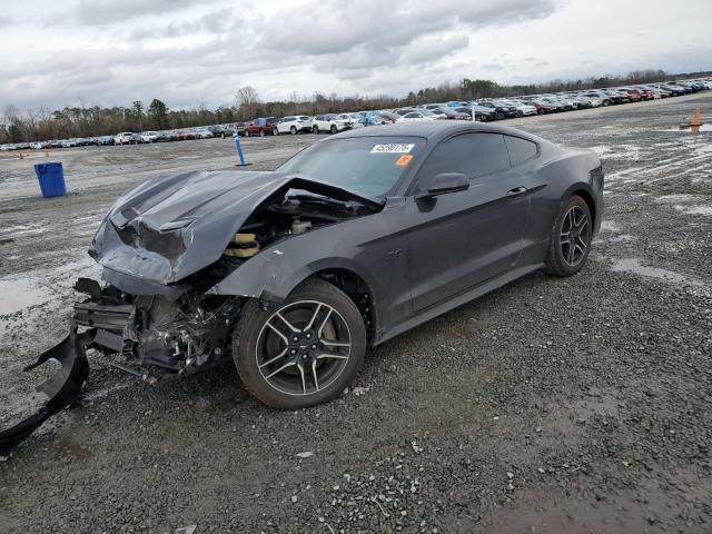 FORD MUSTANG GT