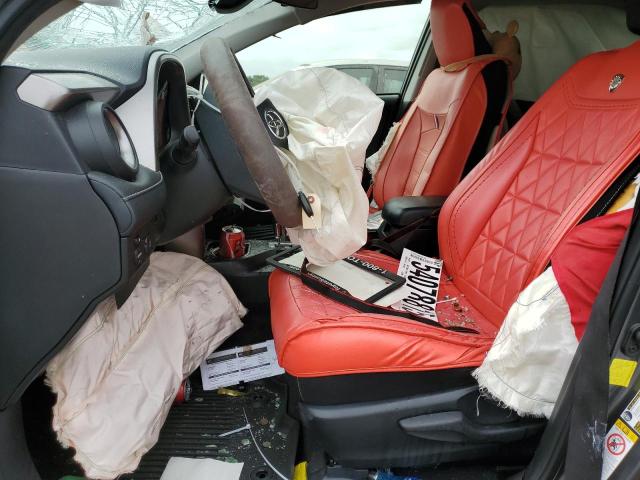 2017 TOYOTA RAV4 XLE - JTMWFREV4HD100124