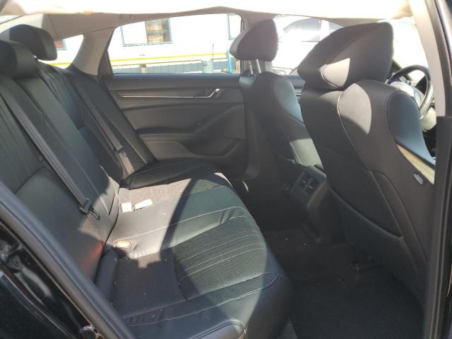 2018 HONDA ACCORD TOU - 1HGCV3F90JA014791