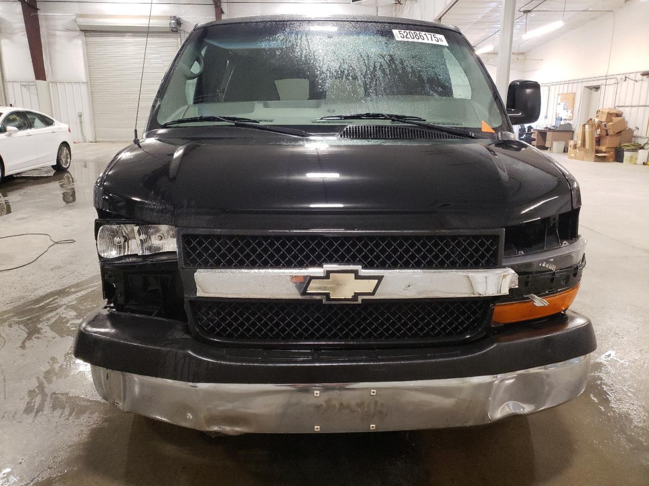 CHEVROLET EXPRESS LT