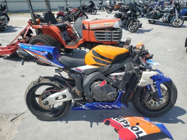 HONDA CBR1000 RR 2006 JH2SC57046M209947 photo #1
