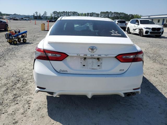 2018 TOYOTA CAMRY L - 4T1B11HK9JU605402