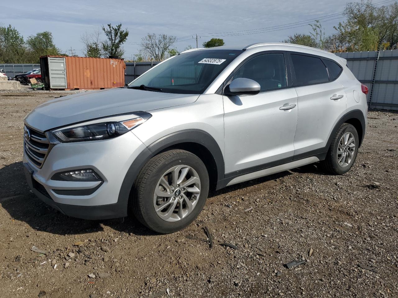  Salvage Hyundai TUCSON