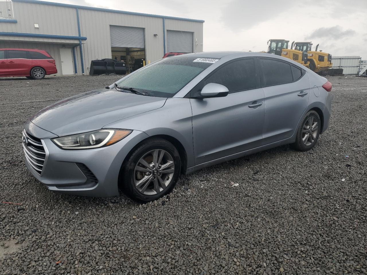 HYUNDAI ELANTRA SE