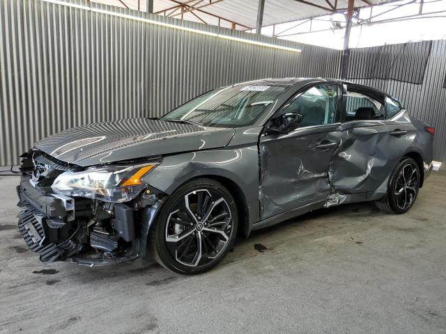 NISSAN ALTIMA SR