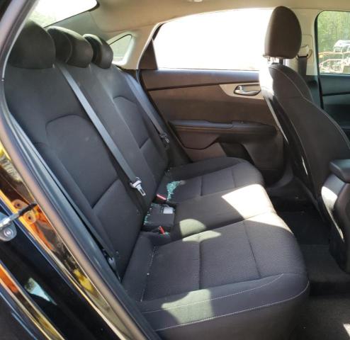2021 KIA FORTE FE - 3KPF24AD6ME401854