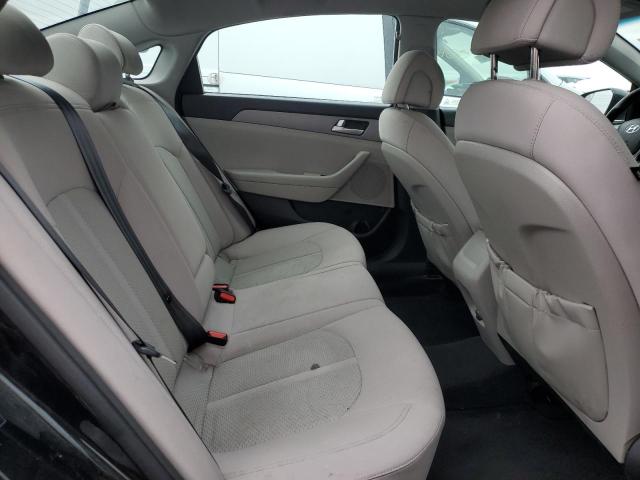2015 HYUNDAI SONATA SE - 5NPE24AF5FH173566