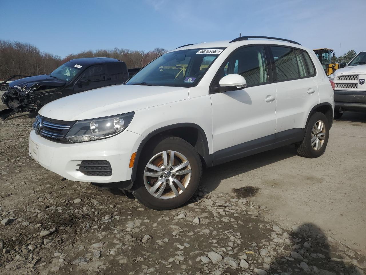 VOLKSWAGEN TIGUAN S