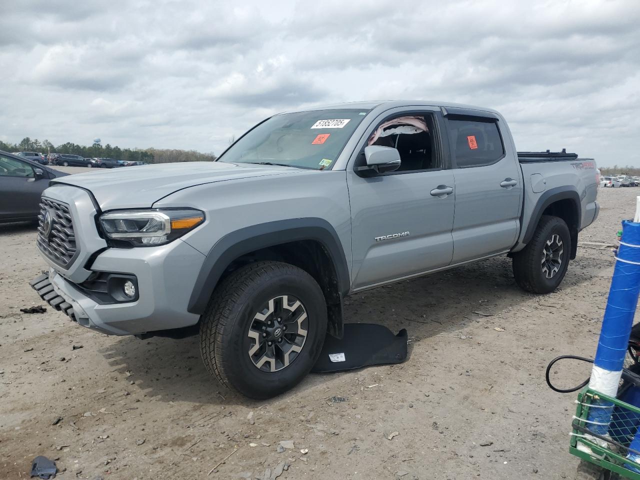 TOYOTA TACOMA DOUBLE CAB