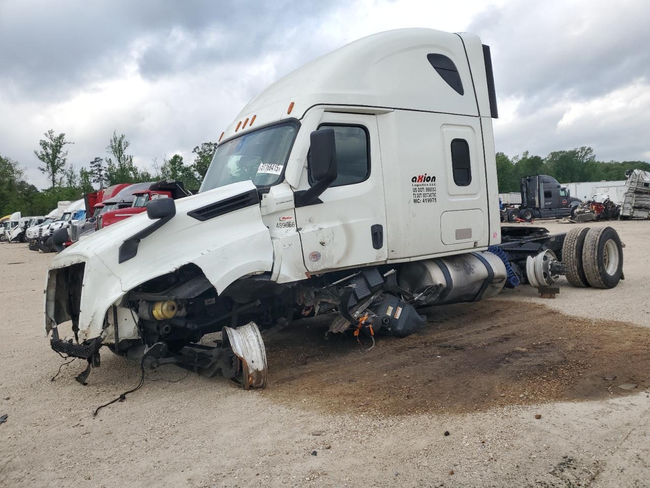 Lot #3292647605 2024 FREIGHTLINER CASCADIA