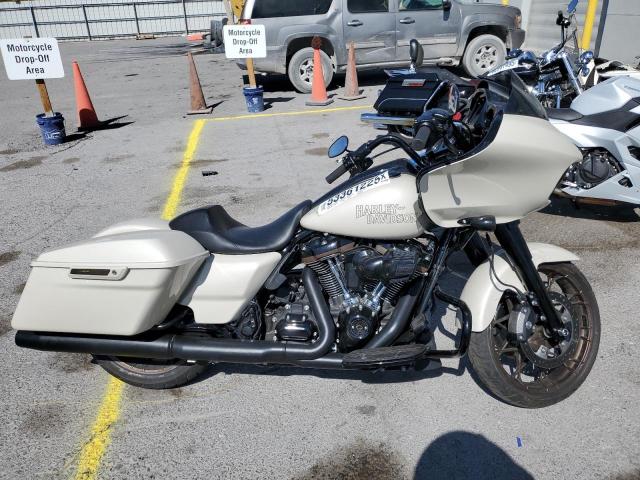 HARLEY-DAVIDSON FLTRXST 2023 white  gas 1HD1ACL22PB674874 photo #1