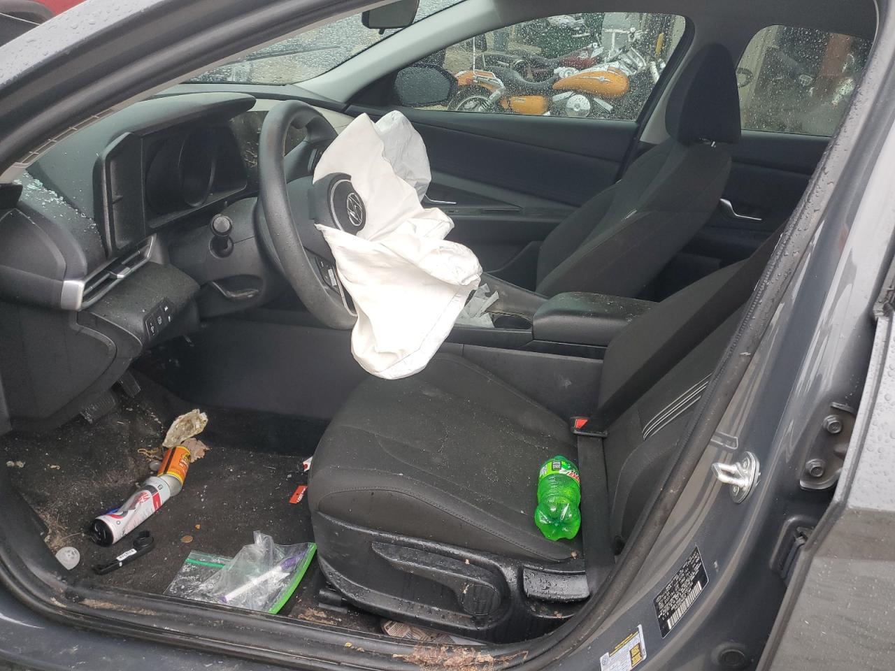 HYUNDAI ELANTRA BLUE