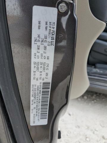 2016 CHRYSLER TOWN & COU - 2C4RC1BG9GR280712