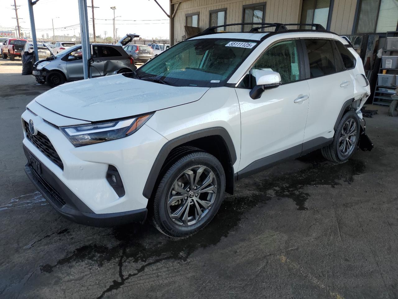 TOYOTA RAV4 XLE PREMIUM