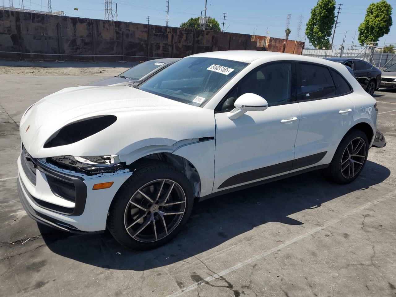 PORSCHE MACAN BASE