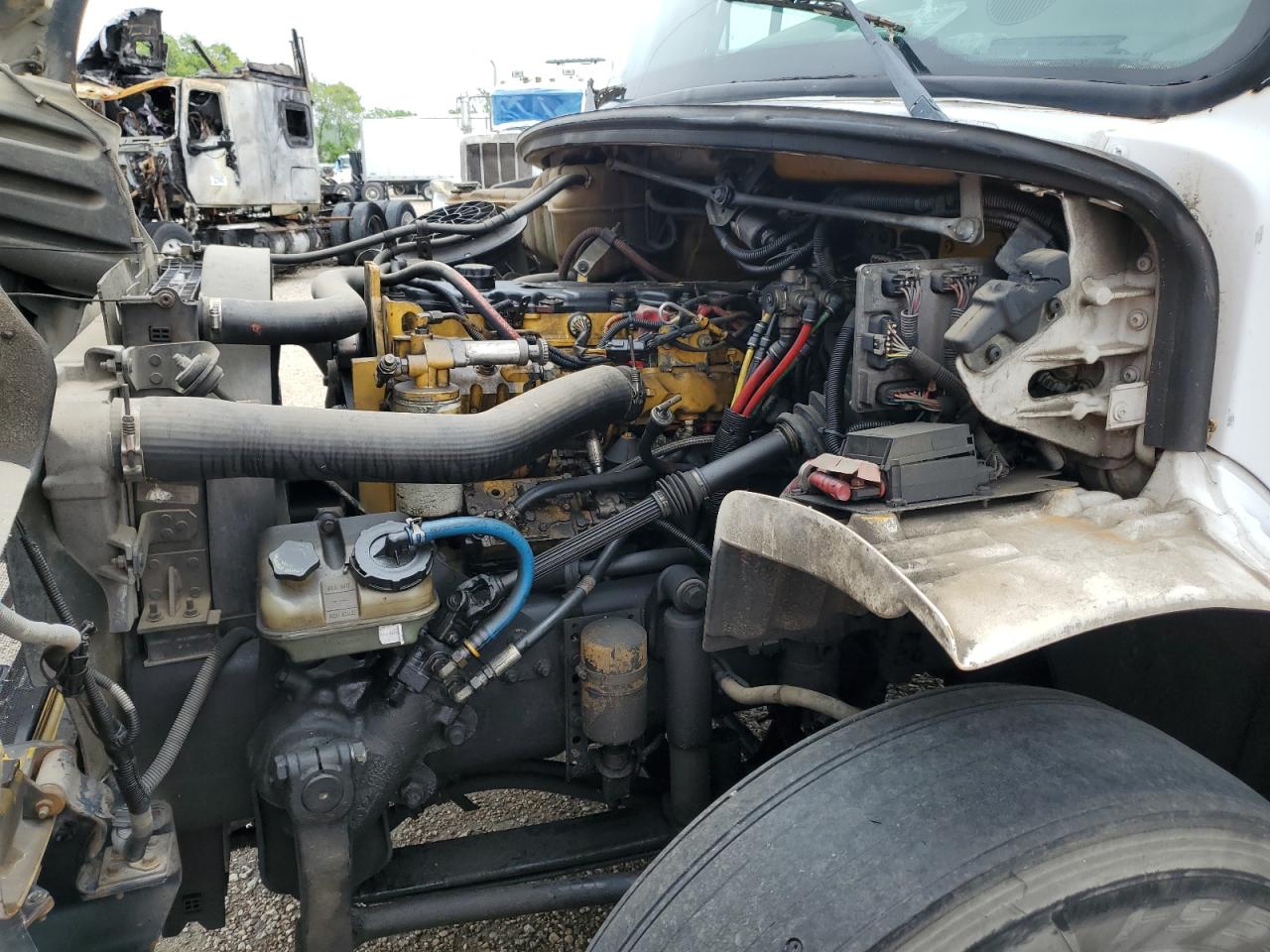 Lot #3278808659 2006 FREIGHTLINER M2 106 MED