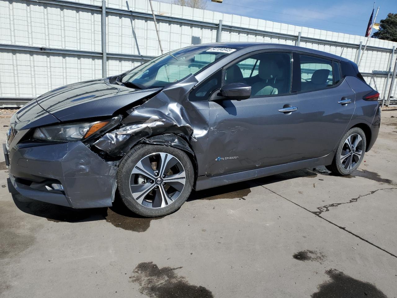 NISSAN LEAF S