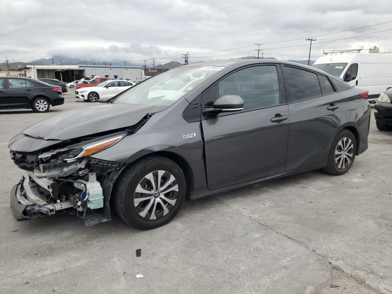 TOYOTA PRIUS PRIME LE