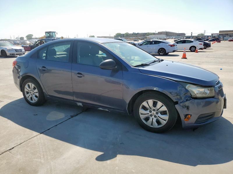 Vin: 1g1pa5sh5d7293928, lot: 52343865, chevrolet cruze ls 20134