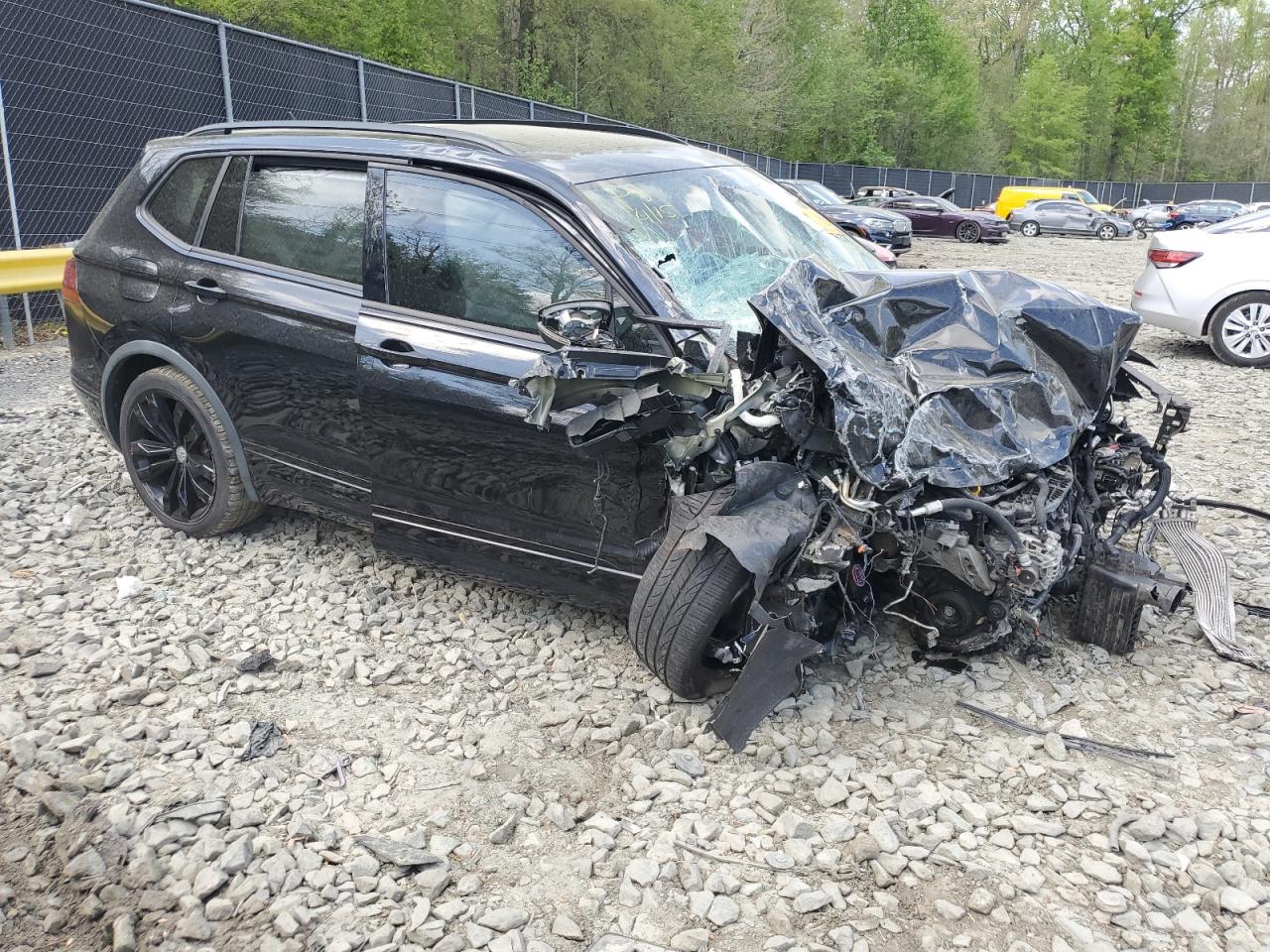 VOLKSWAGEN TIGUAN SE