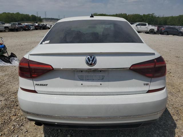 2017 VOLKSWAGEN PASSAT R-L - 1VWDT7A30HC061107