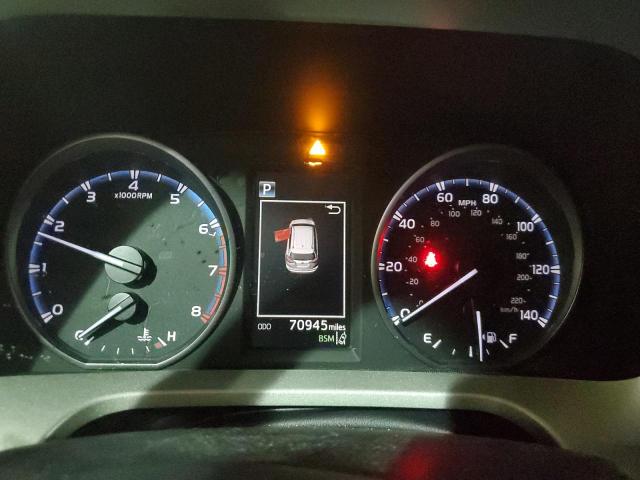2018 TOYOTA RAV4 ADVEN 2T3RFREV1JW705899
