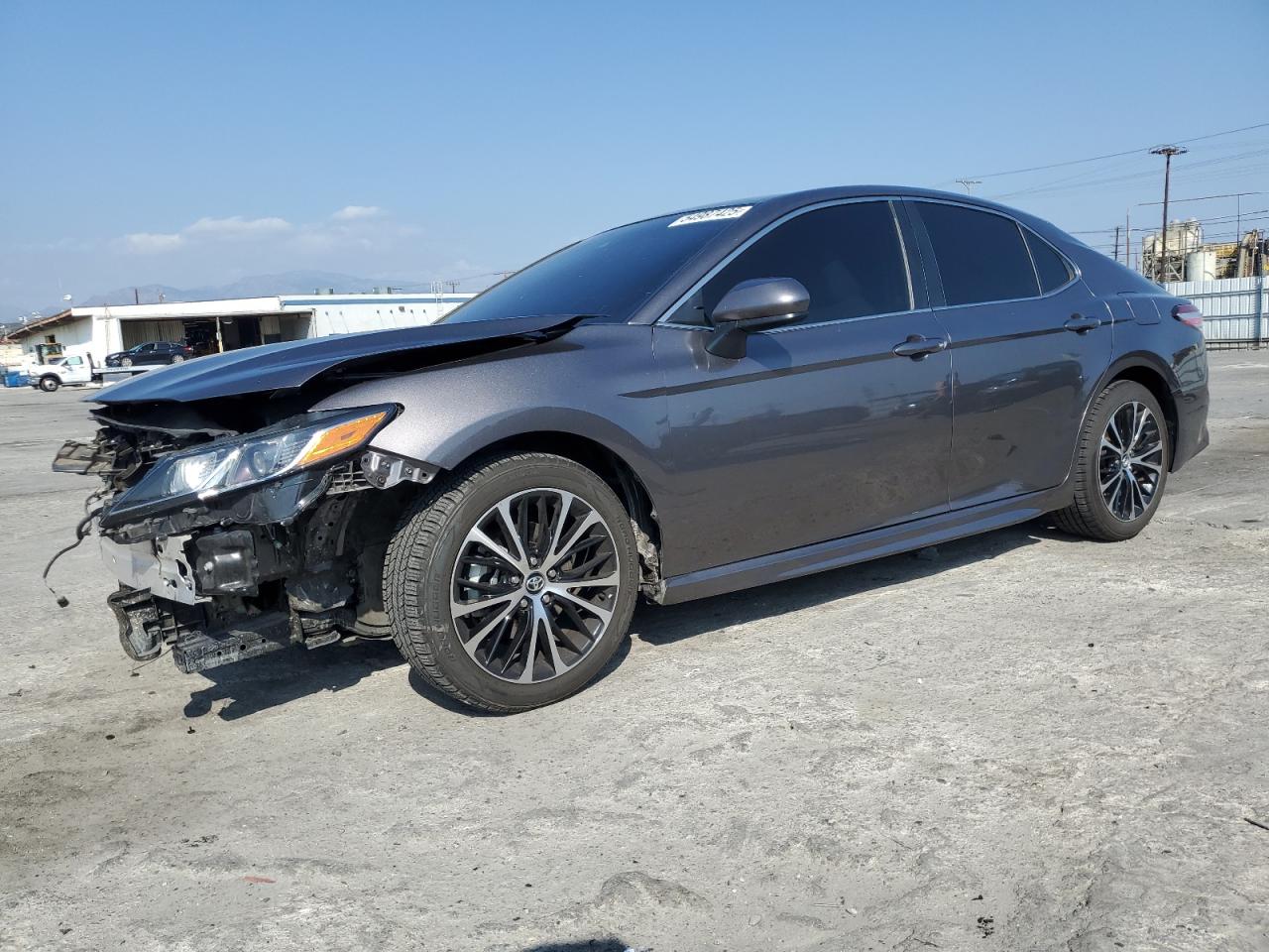 TOYOTA CAMRY SE