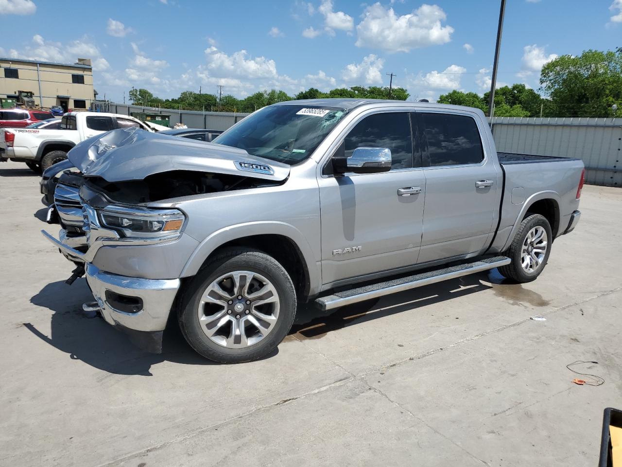RAM 1500 LONGHORN