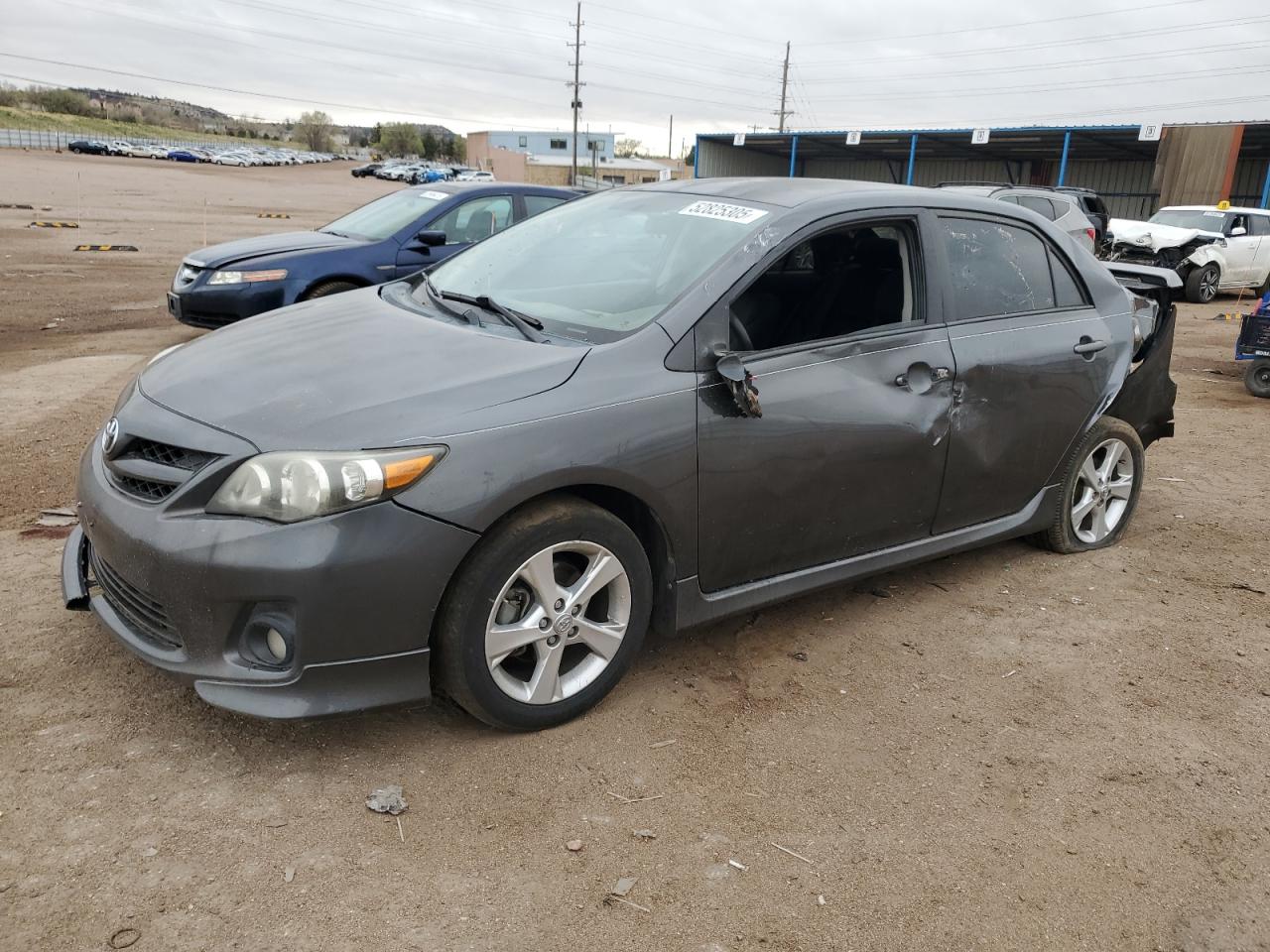 TOYOTA COROLLA BASE
