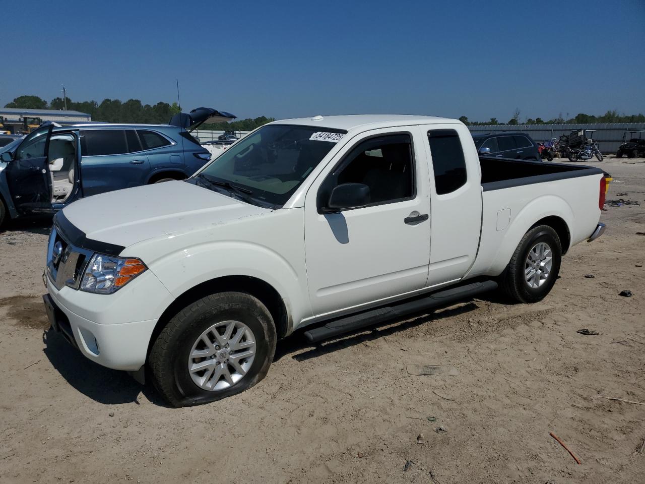 NISSAN FRONTIER SV