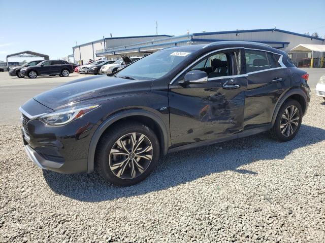 INFINITI QX30 BASE