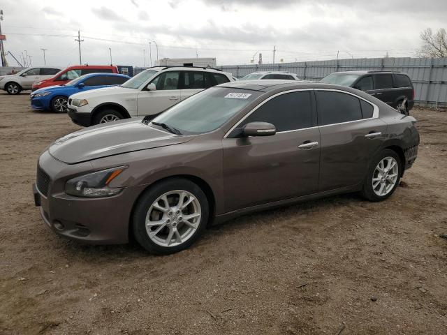 NISSAN MAXIMA S