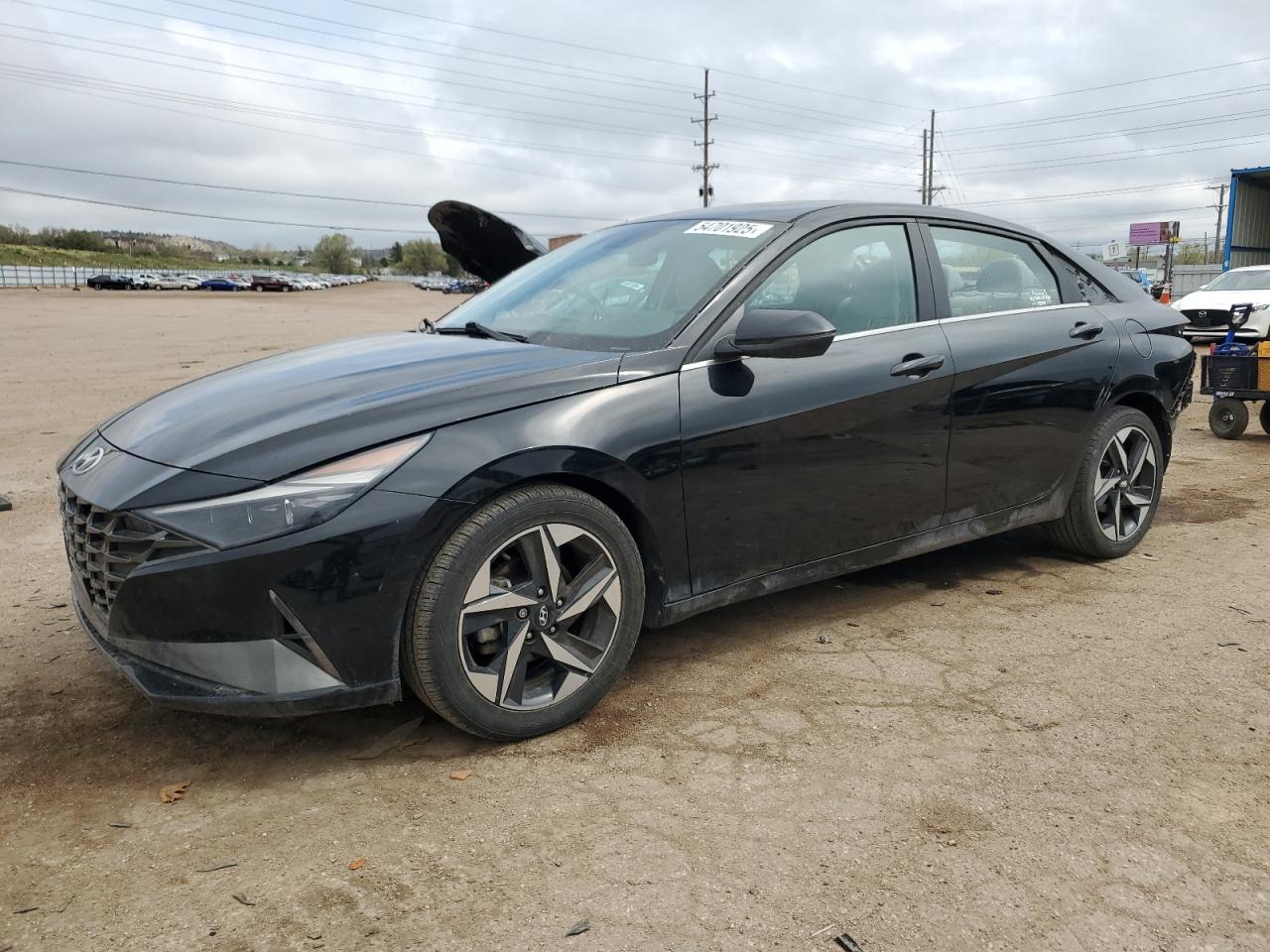 HYUNDAI ELANTRA LIMITED