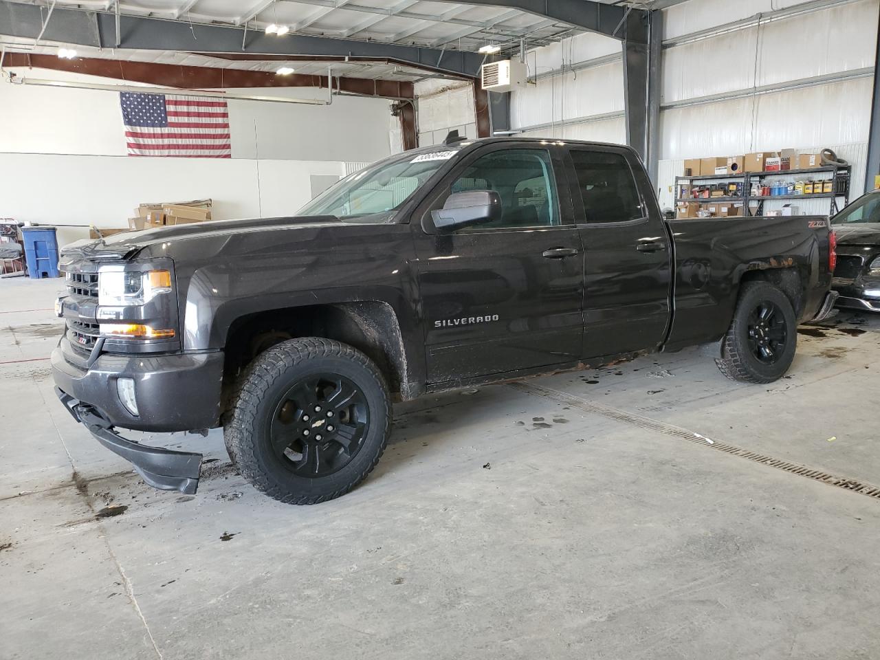 CHEVROLET SILVERADO K1500 LT