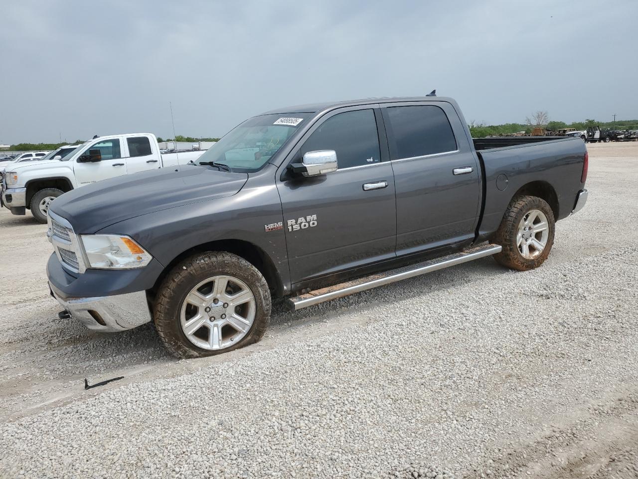 RAM 1500 SLT