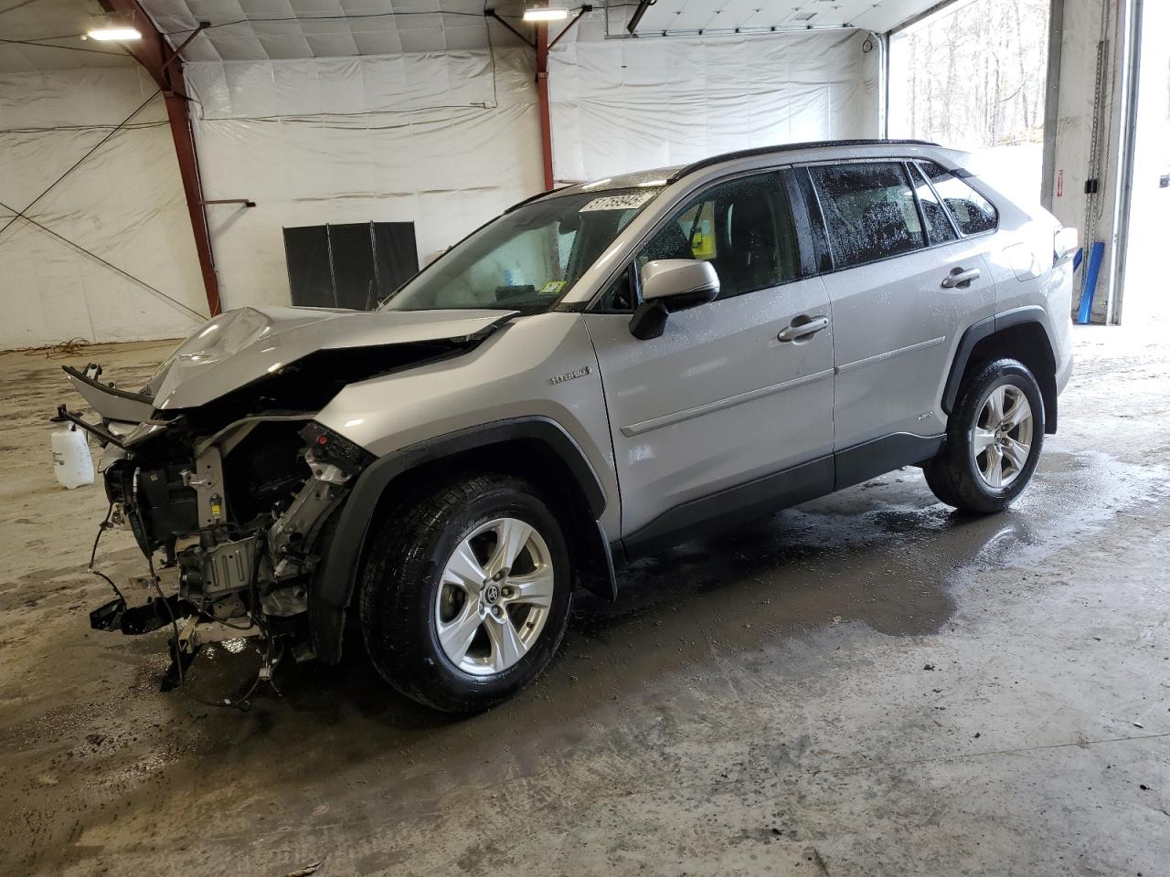 TOYOTA RAV4 XLE