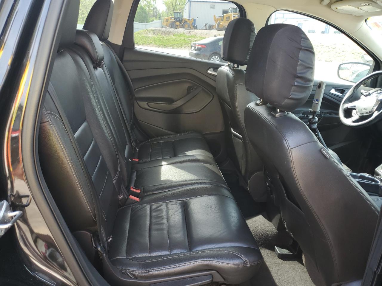 FORD ESCAPE TITANIUM