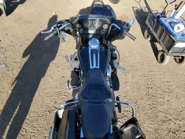 2011 HARLEY-DAVIDSON FLHTK - 1HD1KEM17BB666681