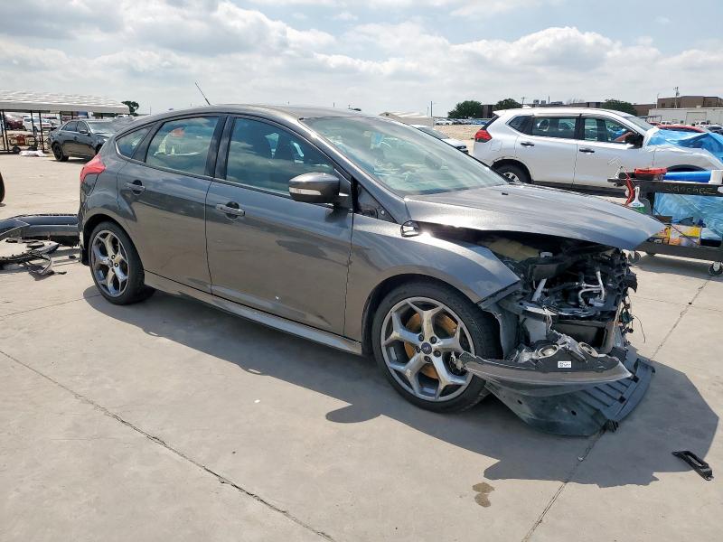 Vin: 1fadp3l98hl245945, lot: 53078625, ford focus st 20174