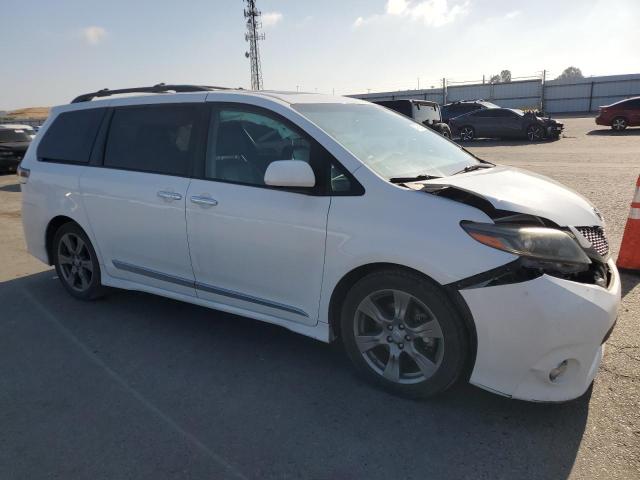 2017 TOYOTA SIENNA SE - 5TDXZ3DC9HS870641