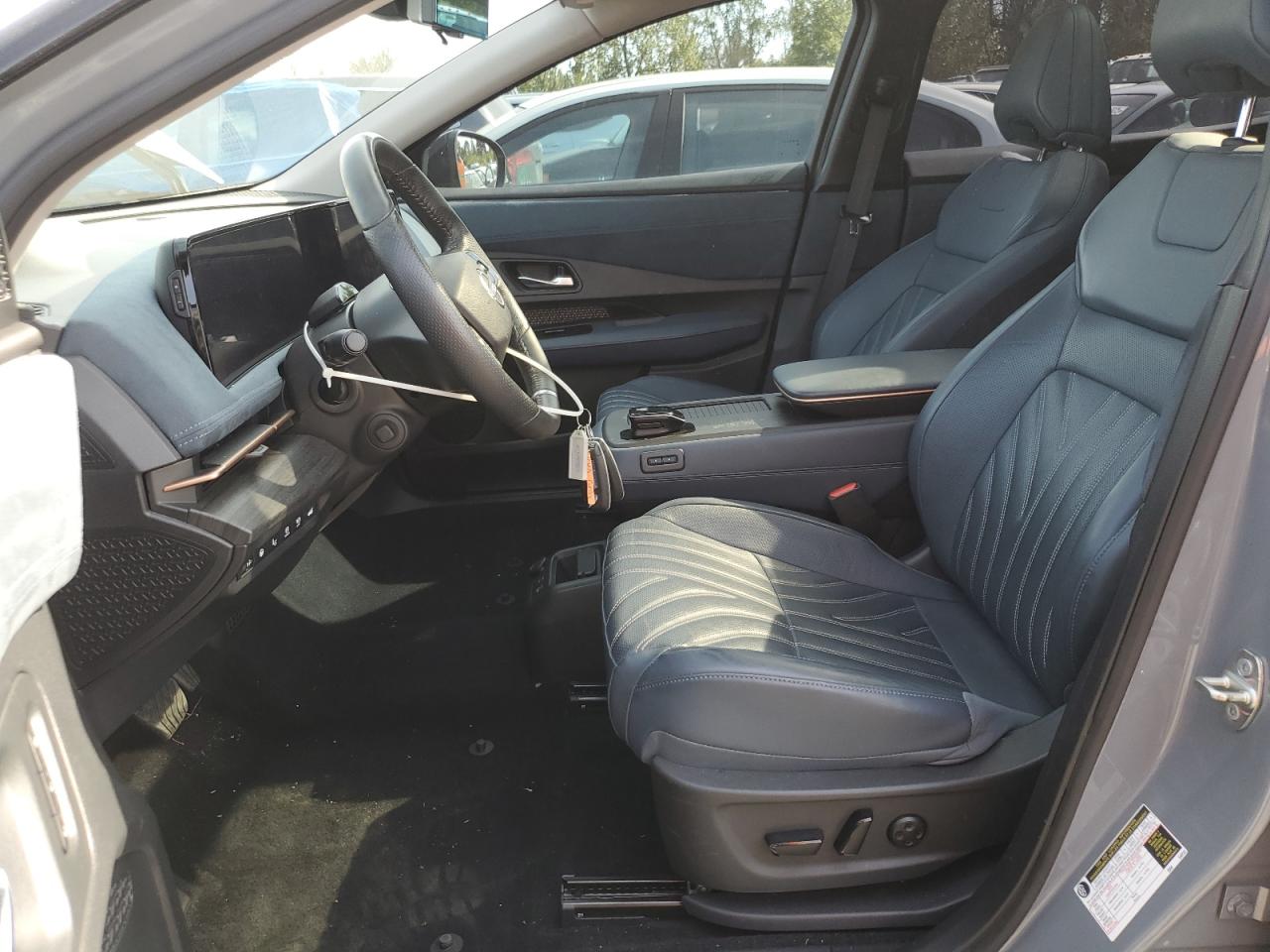 NISSAN ARIYA PLATINUM +