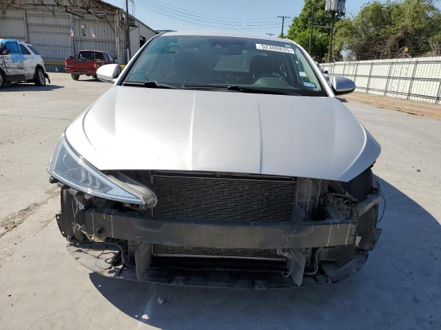 2019 HYUNDAI ELANTRA SE - KMHD84LF4KU772882